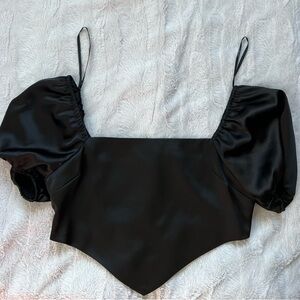 small black crop top, satin material & zipper in back